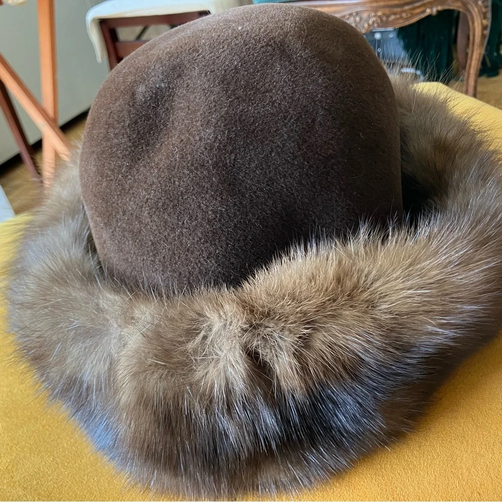 Marshall Brown Hat with Fur Trim - Picture 2 of 3